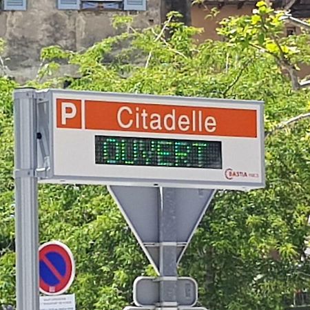 Apartmán Chambre De Charme Dans La Citadelle Bastia  Exteriér fotografie