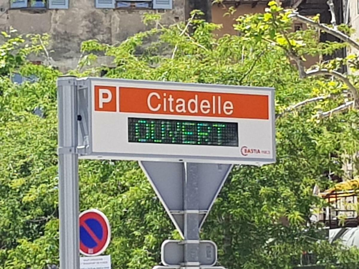 Apartmán Chambre De Charme Dans La Citadelle Bastia  Exteriér fotografie